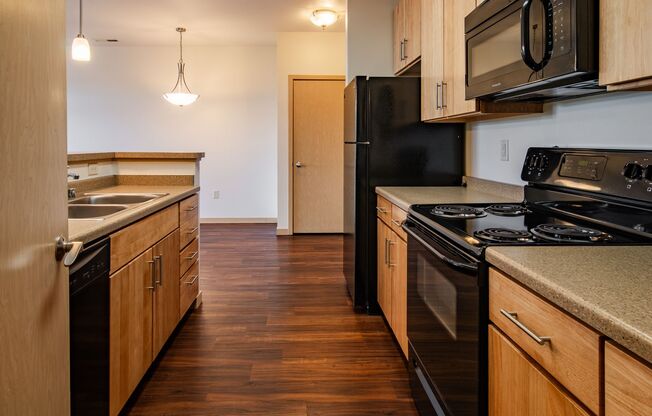 2 beds, 2 baths, 1,132 sqft, $1,660, Unit 8101-402