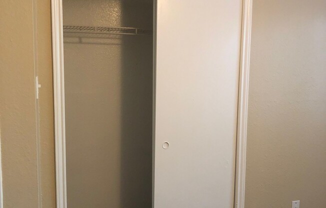 3 beds, 2 baths, 1,203 sqft, $1,950, Unit 11620B