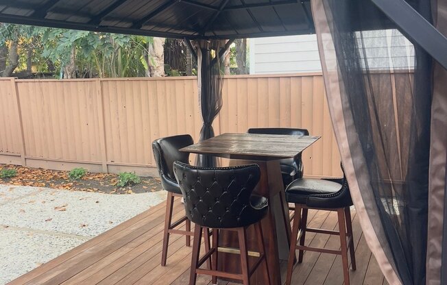 1204 WOODFLOWER