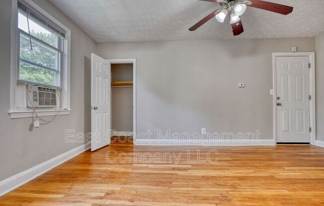 5906 THE ALAMEDA