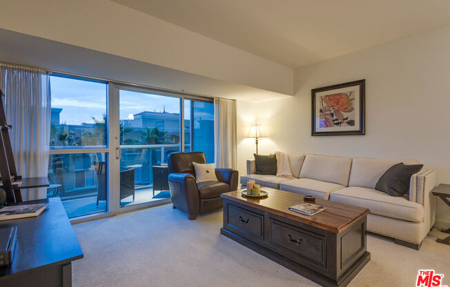 1 bed, 1 bath, 891 sqft, $3,850, Unit 306