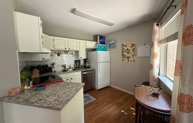 1632 Post Road 4-Plex