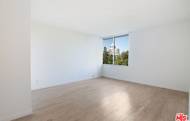 2 beds, 2 baths, 1,080 sqft, $4,850, Unit 708