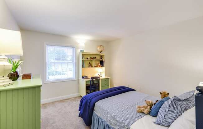 Expansive Guest Bedroom at Windsor Ridge at Westborough, 1 Windsor Ridge Drive, Westborough