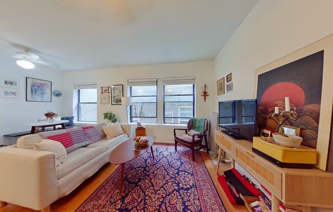 601 W. Deming Pl