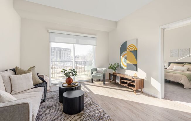 Studio, 1 bath, 498 sqft, $1,450, Unit 240