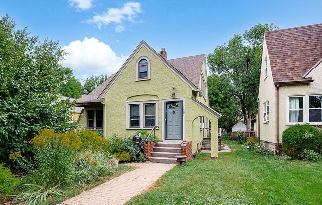 1407 Hubbard Ave