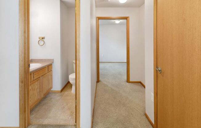 2 beds, 1 bath, 738 sqft, $1,725, Unit 250-106 (ADA)