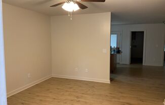 2 beds, 2 baths, $1,600