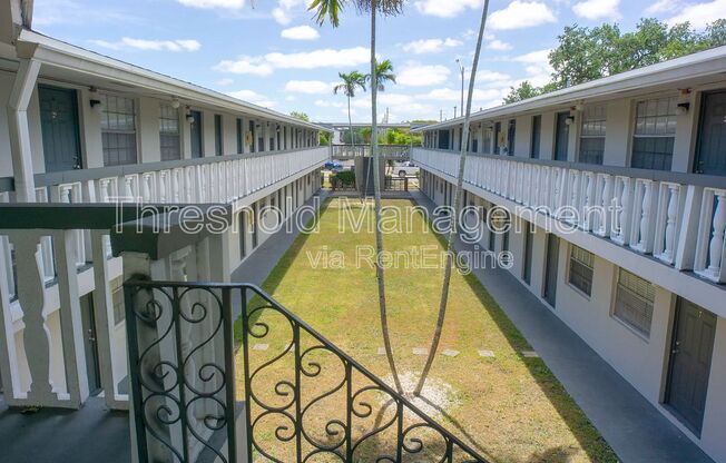 1 bed, 1 bath, 450 sqft, $1,500, Unit 18