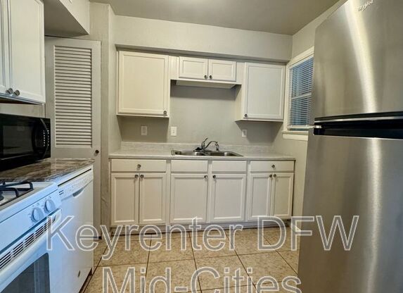 311 N OAK CLIFF BLVD