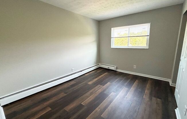 1 bed, 1 bath, 560 sqft, $815, Unit 725-18