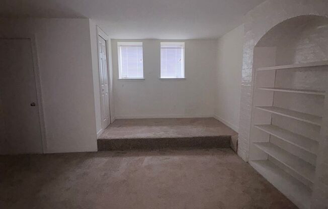 13 W. Preston St