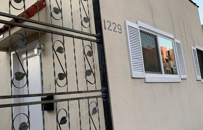 1227 1237 1/4 N. Fairfax Ave. LP