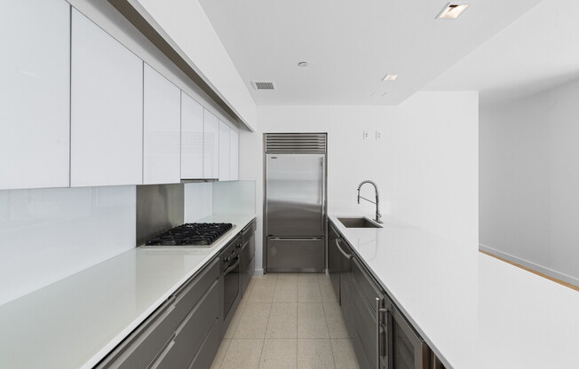 447 W 18th St 5D
