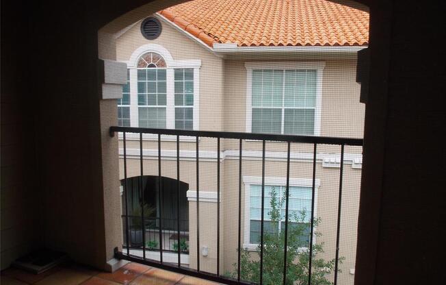 2 beds, 1 bath, 835 sqft, $1,500, Unit UNIT # 3303
