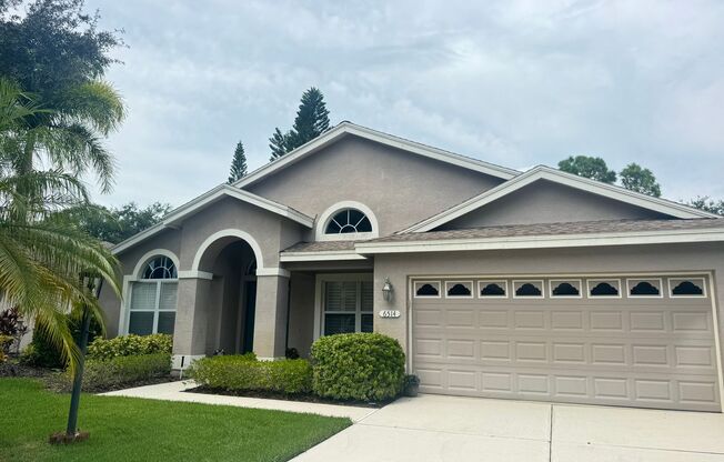 4 Bedroom 2 Bathroom with Garage and Pool! Annual Rental