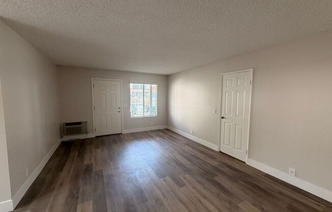 1 bed, 1 bath, 800 sqft, $2,295, Unit 7E