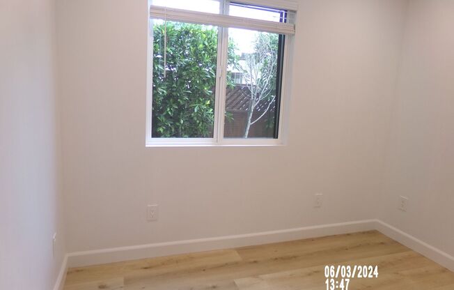 2 beds, 1 bath, $2,250