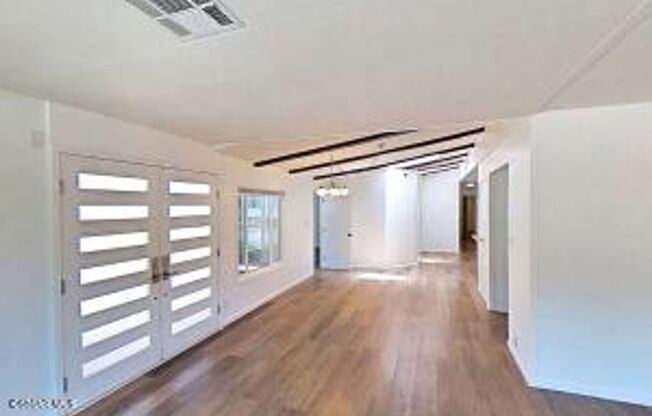 Beautiful forest setting in Westlake Village!