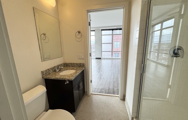 3 beds, 2 baths, 1,385 sqft, $5,000, Unit 501