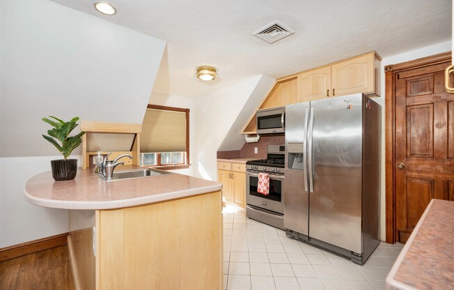124 GARDINER