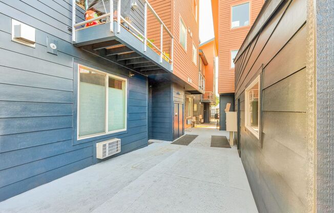 1607 Apartments