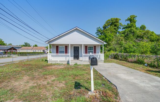 3BR / 1BA Home for Rent in North Charleston – Available Now