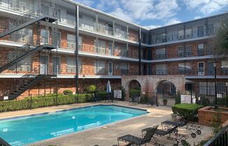 8401 North New Braunfels Avenue Unit 212