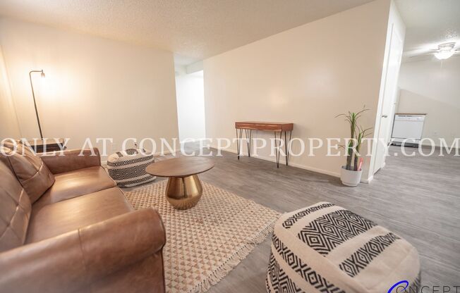 2 beds, 1 bath, 935 sqft, $1,199, Unit 15