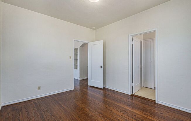 1 bed, 1 bath, $1,800, Unit 4