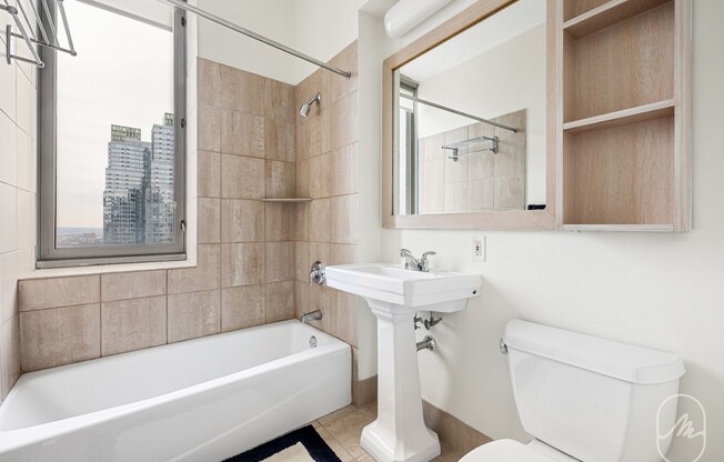 2 beds, 2 baths, $7,200, Unit 27J