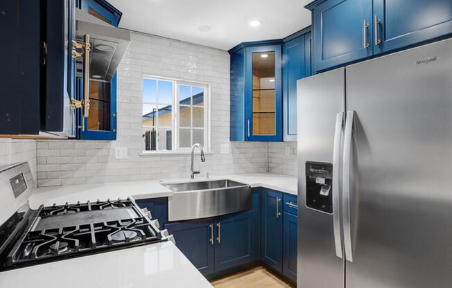 124 - 126 S Marengo AVe