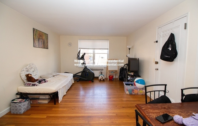 132 BEACONSFIELD RD