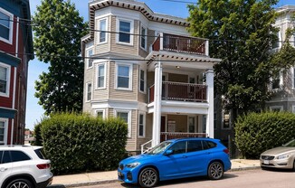 22 ROWELL ST