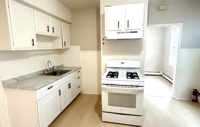8 HYMER ST