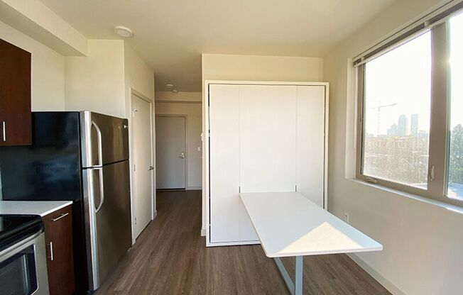 Studio, 1 bath, 261 sqft, $998, Unit 309