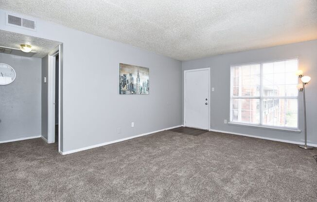 1 bed, 1 bath, 577 sqft, $869, Unit 0523