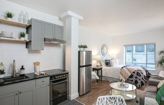Mayn Suites