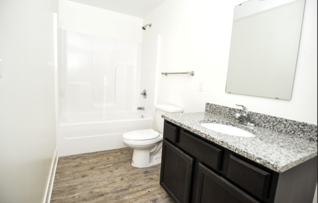 1 bed, 1 bath, 700 sqft, $1,100, Unit The Press - 1203