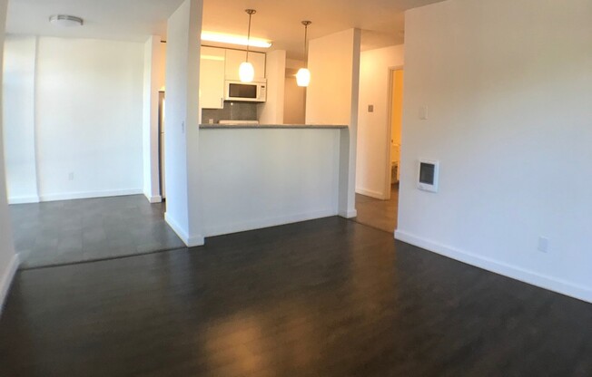 1 bed, 1 bath, 550 sqft, $2,350, Unit 104