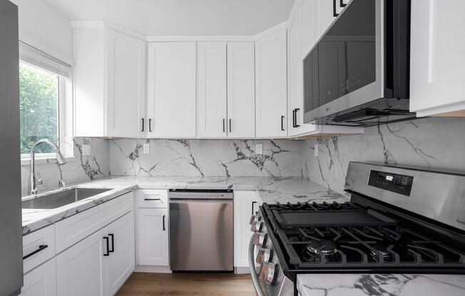 1211 Detroit Apartments