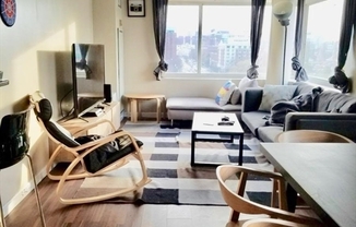 2 beds, 2 baths, 1,140 sqft, $4,900, Unit 909