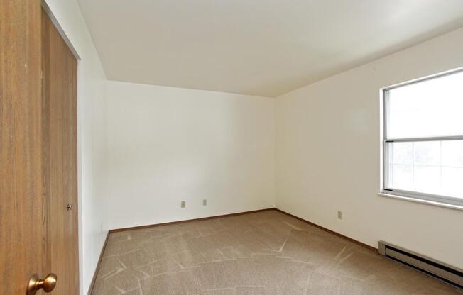 110 W PARK ST