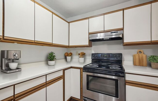 Cloverleaf Park Apartments