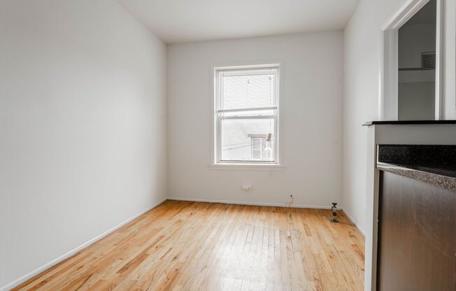 Studio, 1 bath, 225 sqft, $1,150, Unit 4615-3D