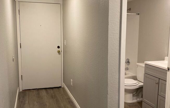 3 beds, 2 baths, 643 sqft, $2,550, Unit C-102