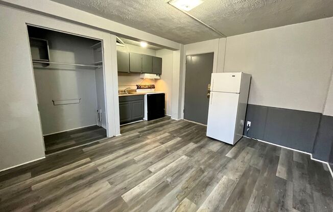 Jones Colfax 2207 Jones