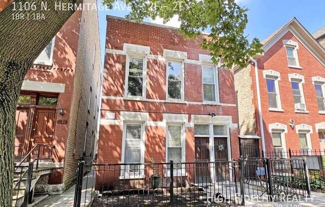 1106 N Hermitage Ave 1F