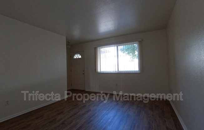 2121 35 AVE